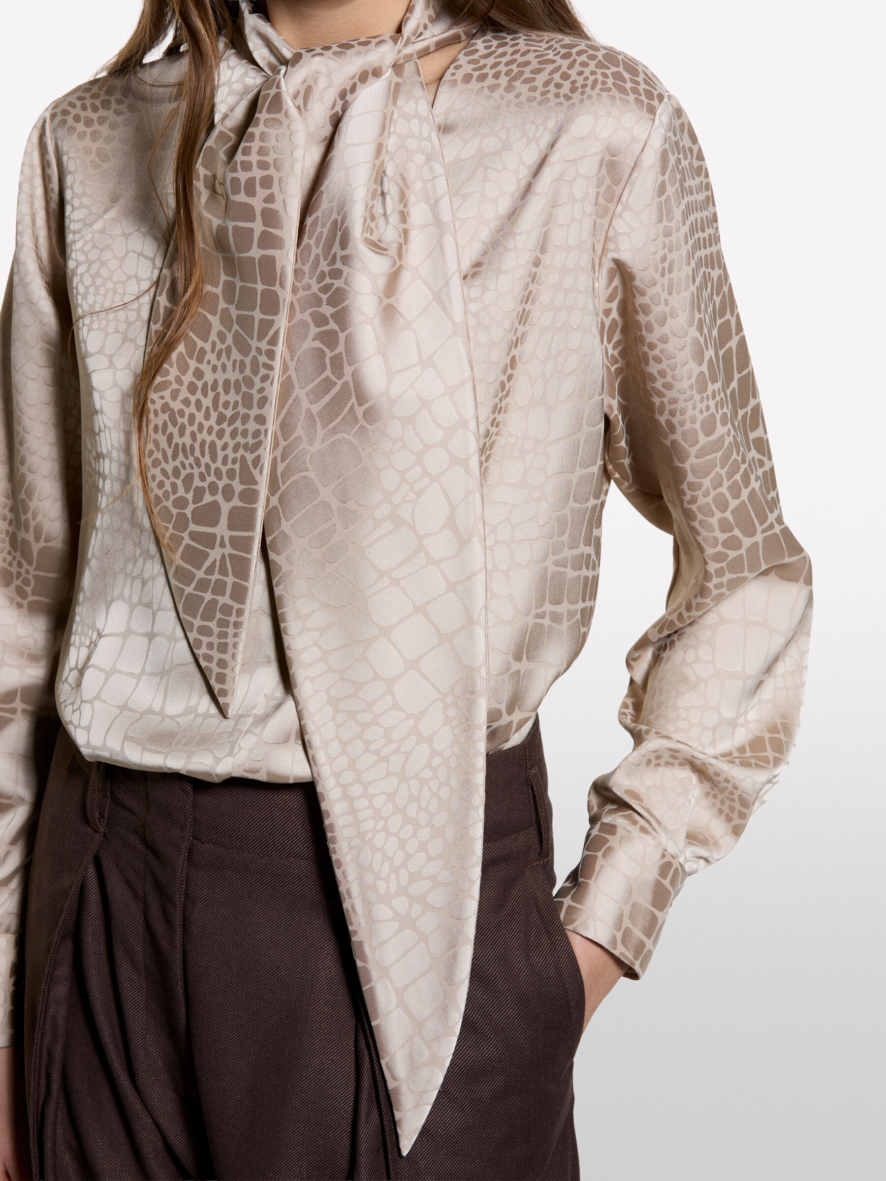 BLOUSE Mulher image number null