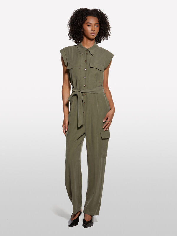 Macacão cargo verde militar - macacões jumpsuits para mulher | Sisley