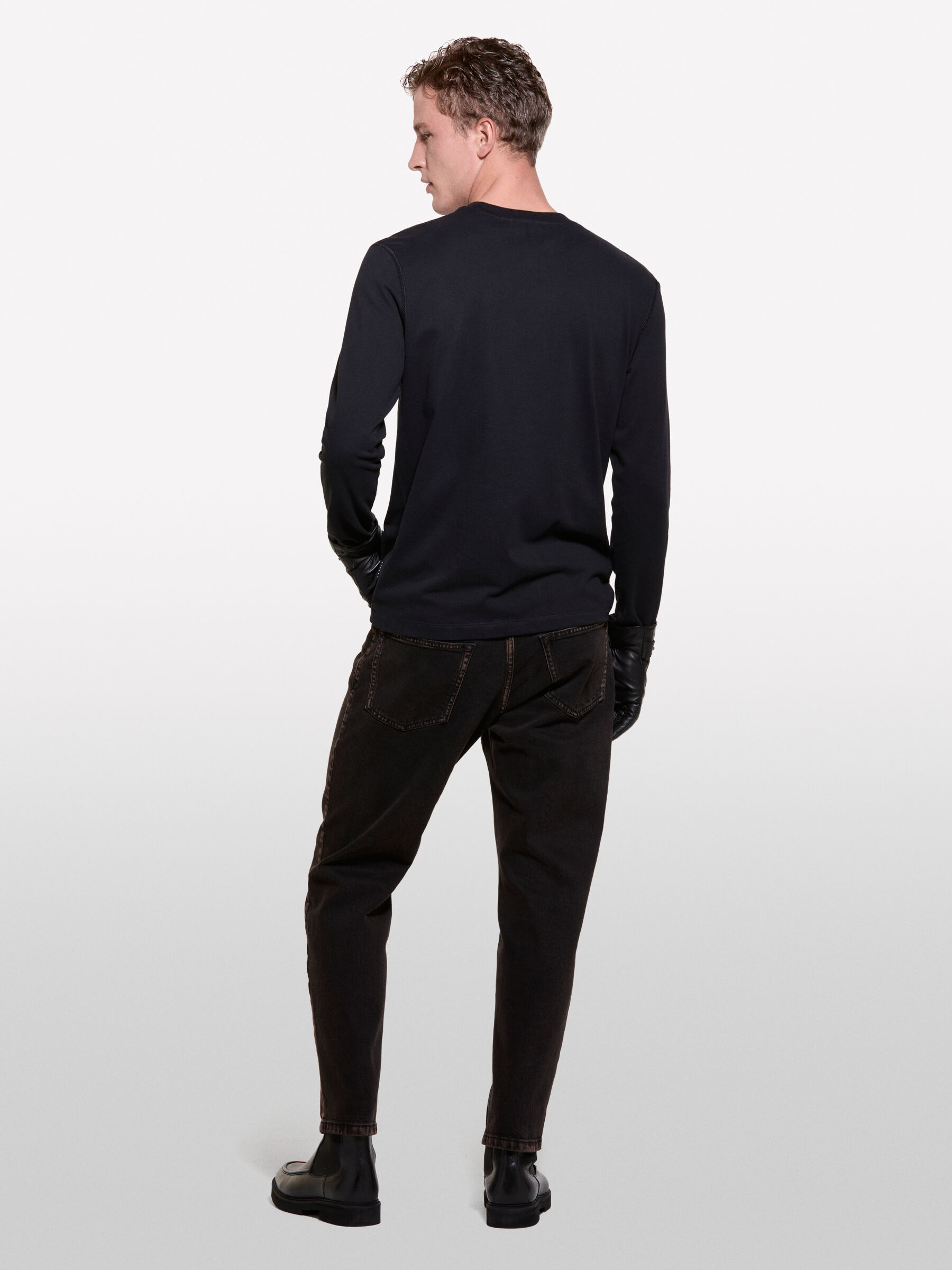 T-SHIRT L/S Homem image number null