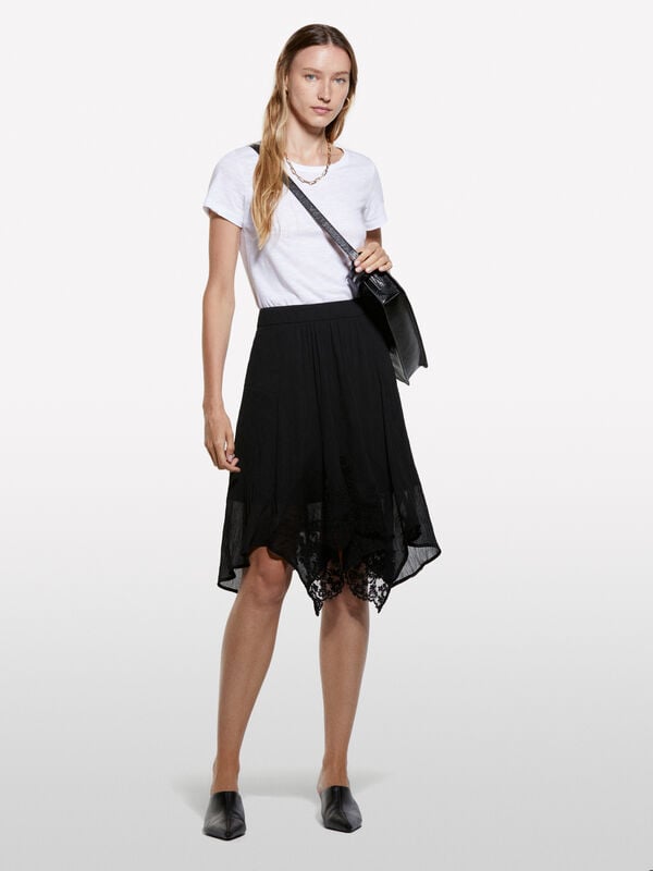 Saia preta assimétrica em renda e chiffon Saia preta assimétrica em renda e chiffon - saias midi, longuette mulher | Sisley