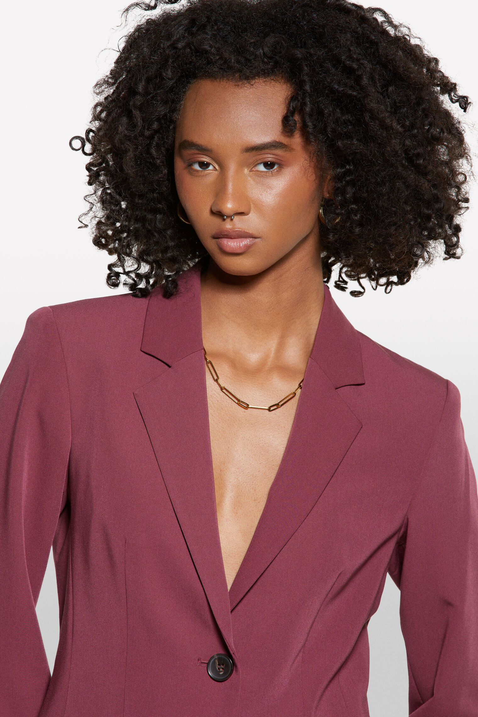 tailleurs-de-mulher-fatos-elegantes-e-de-cerim-nia-sisley