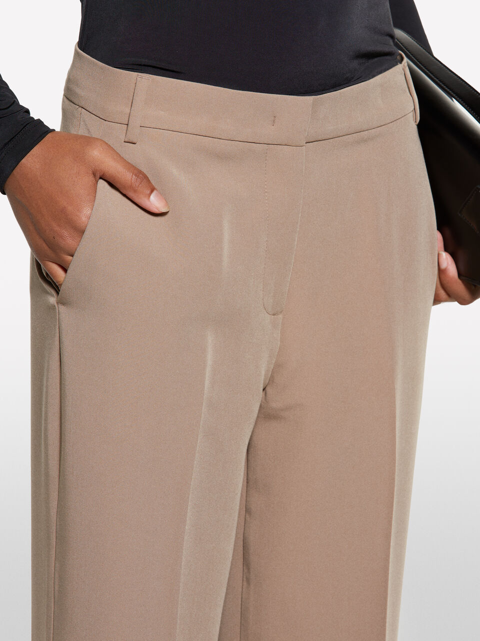 TROUSERS Mulher image number null