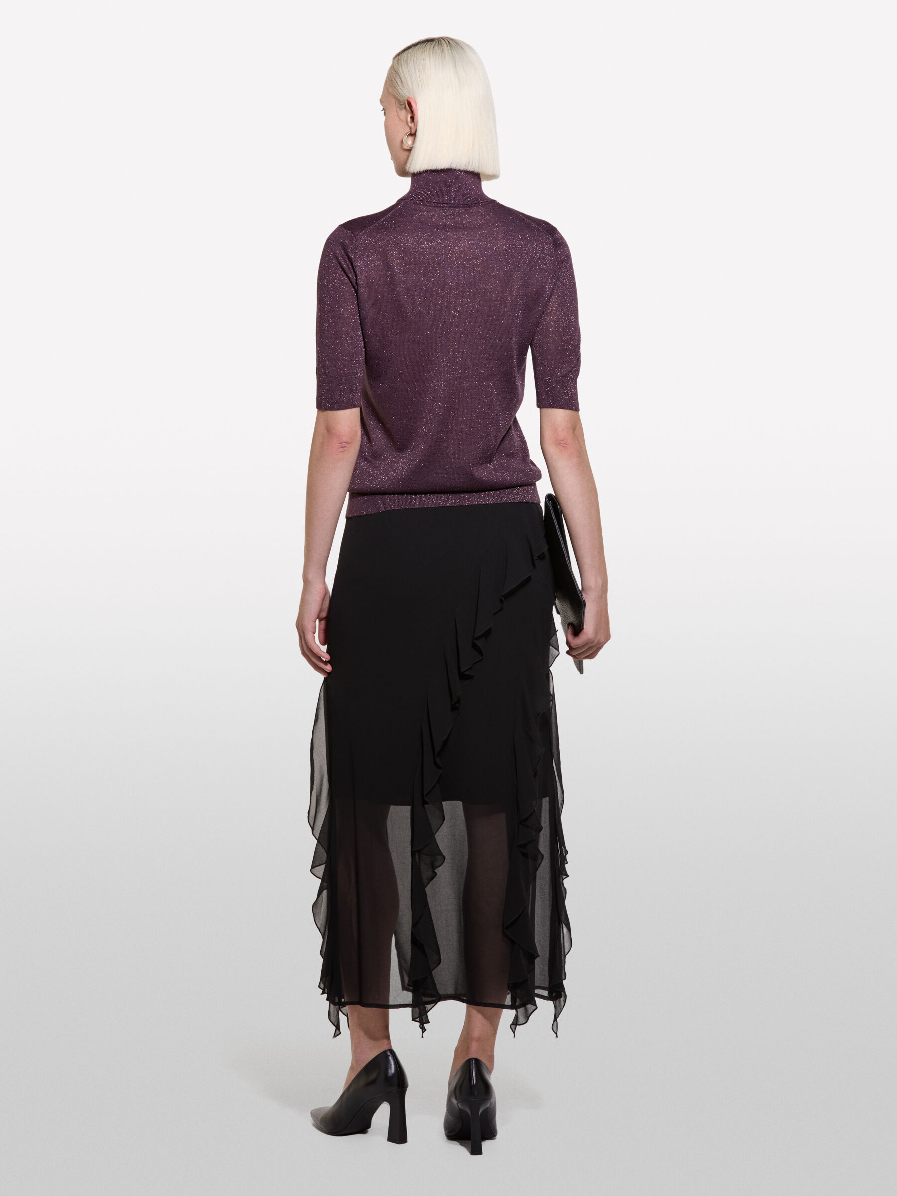 TURTLE NECK SWEATER Mulher image number null