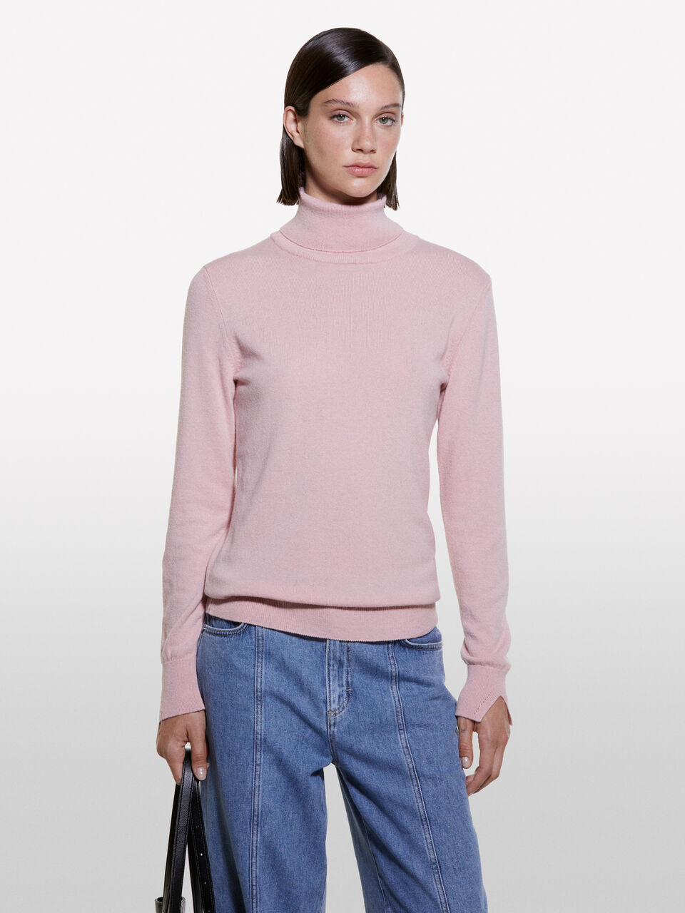 TURTLE NECK SWEATER Mulher image number null