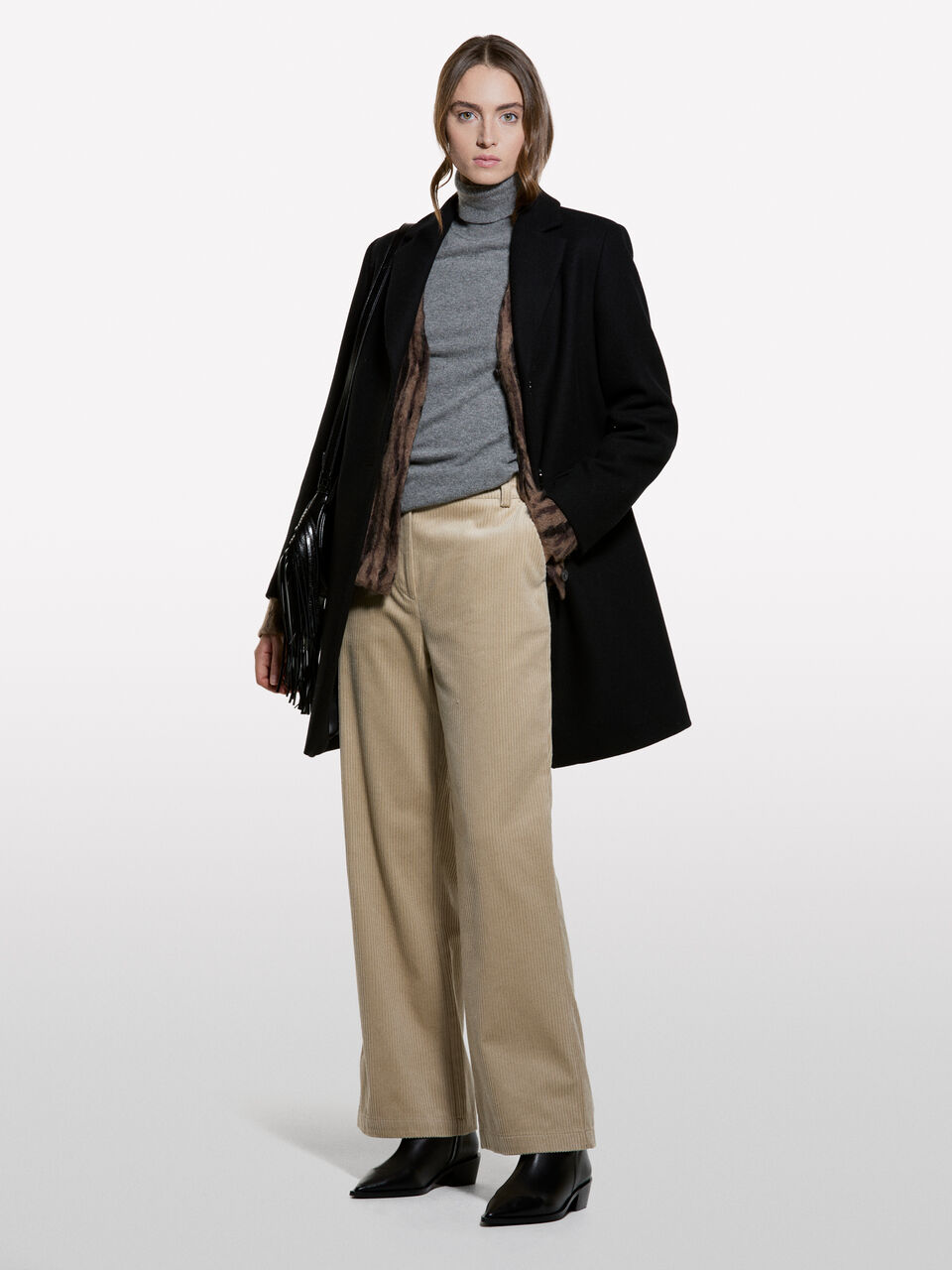 TURTLE NECK SWEATER Mulher image number null