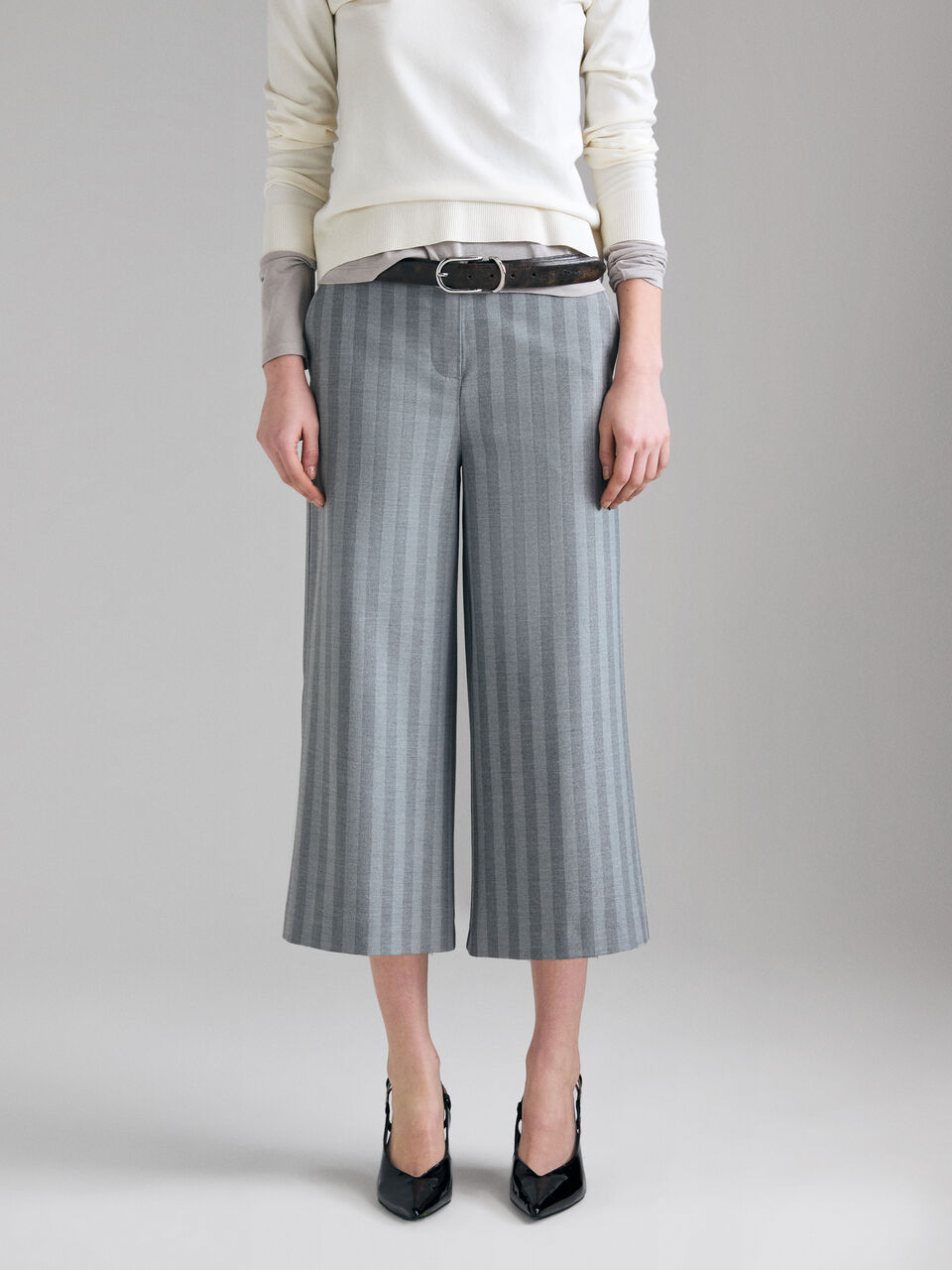 TROUSERS Mulher image number null