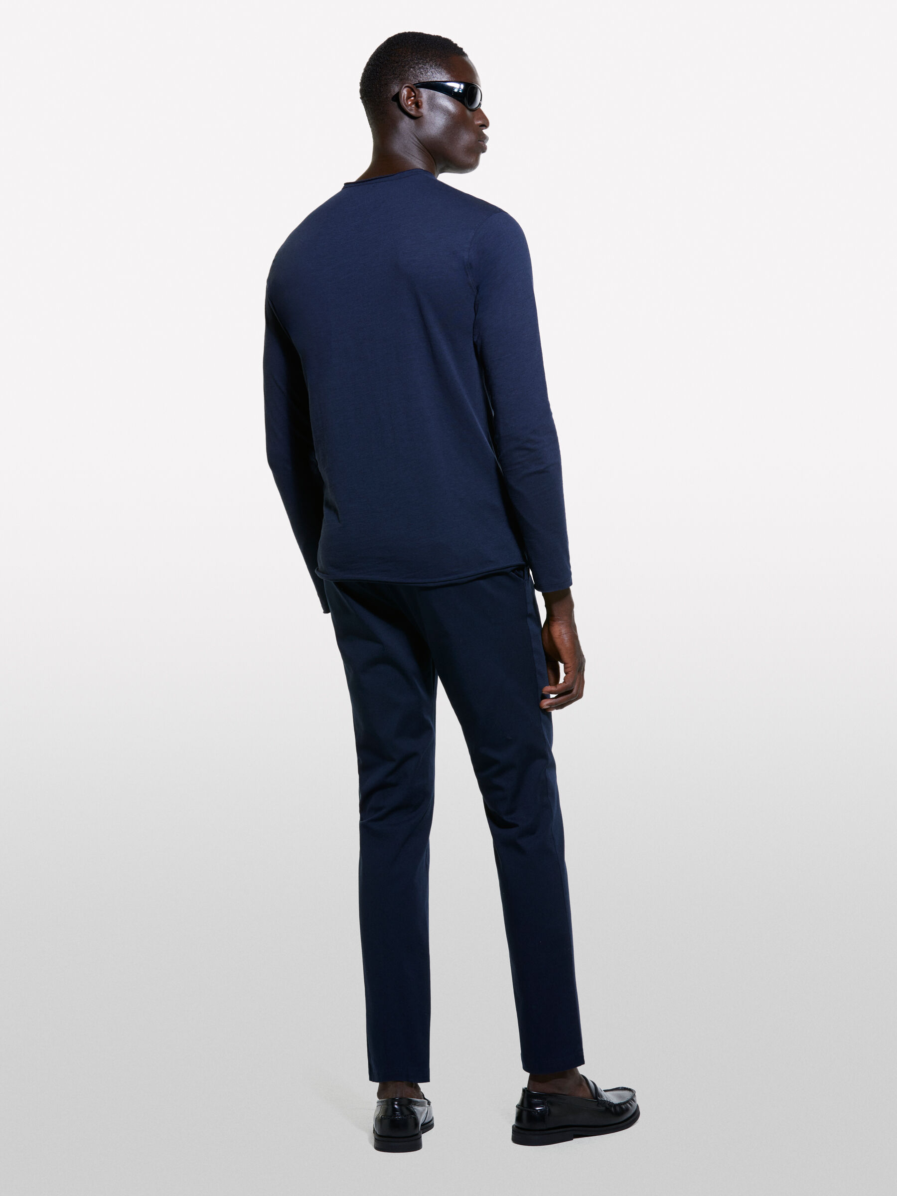 T-SHIRT L/S Homem image number null