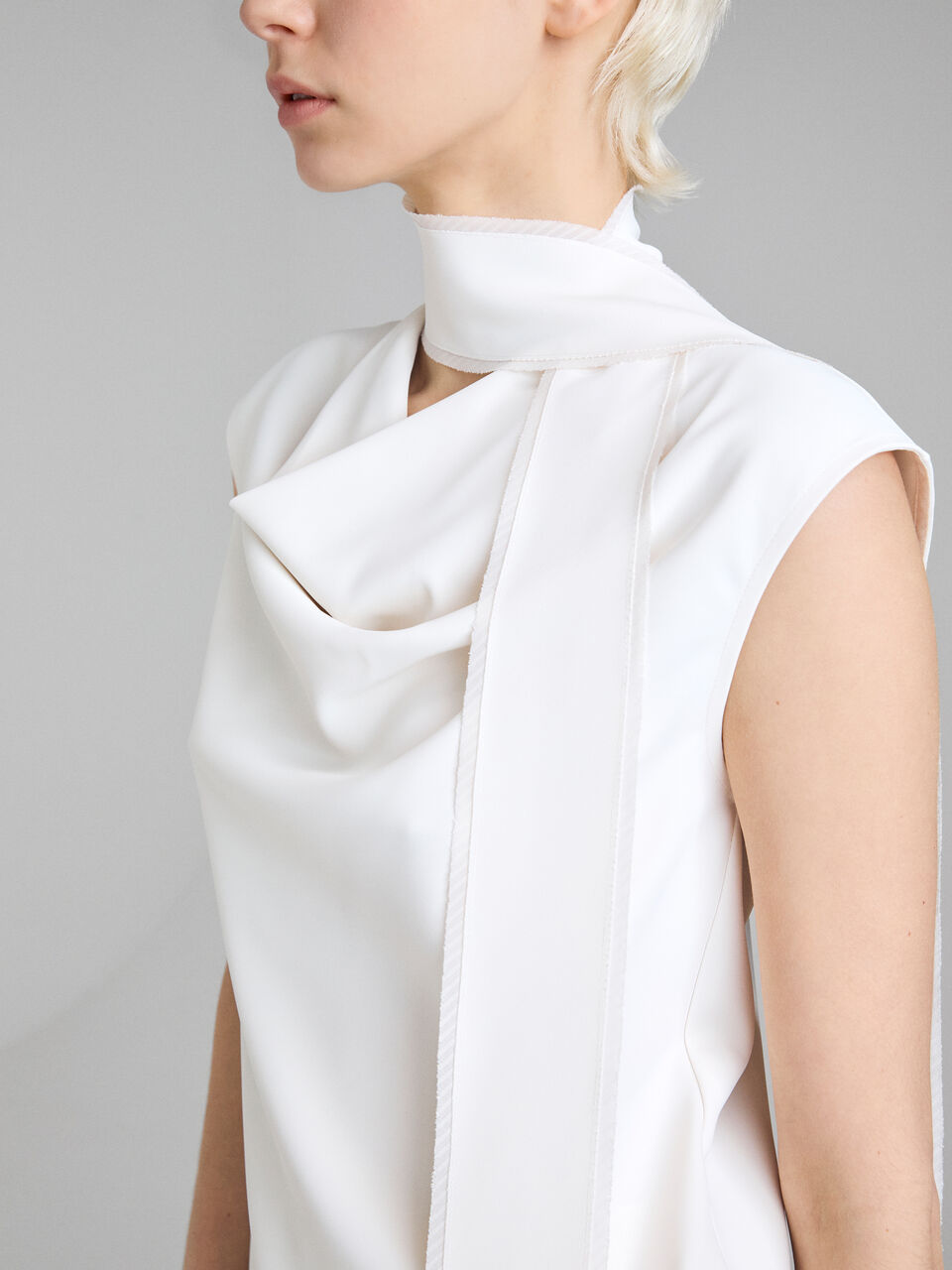 BLOUSE Mulher image number null