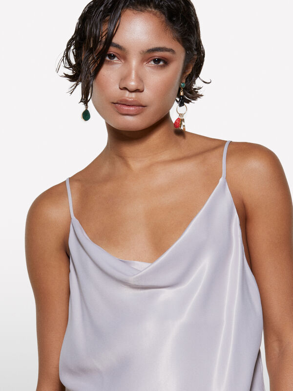 Top cinzento em cetim  - tops para mulher | Sisley