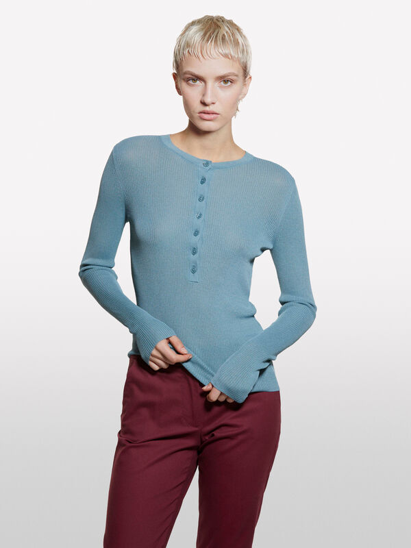 Camisola carcela de botões azul empoeirado - camisolas gola redonda para mulher | Sisley