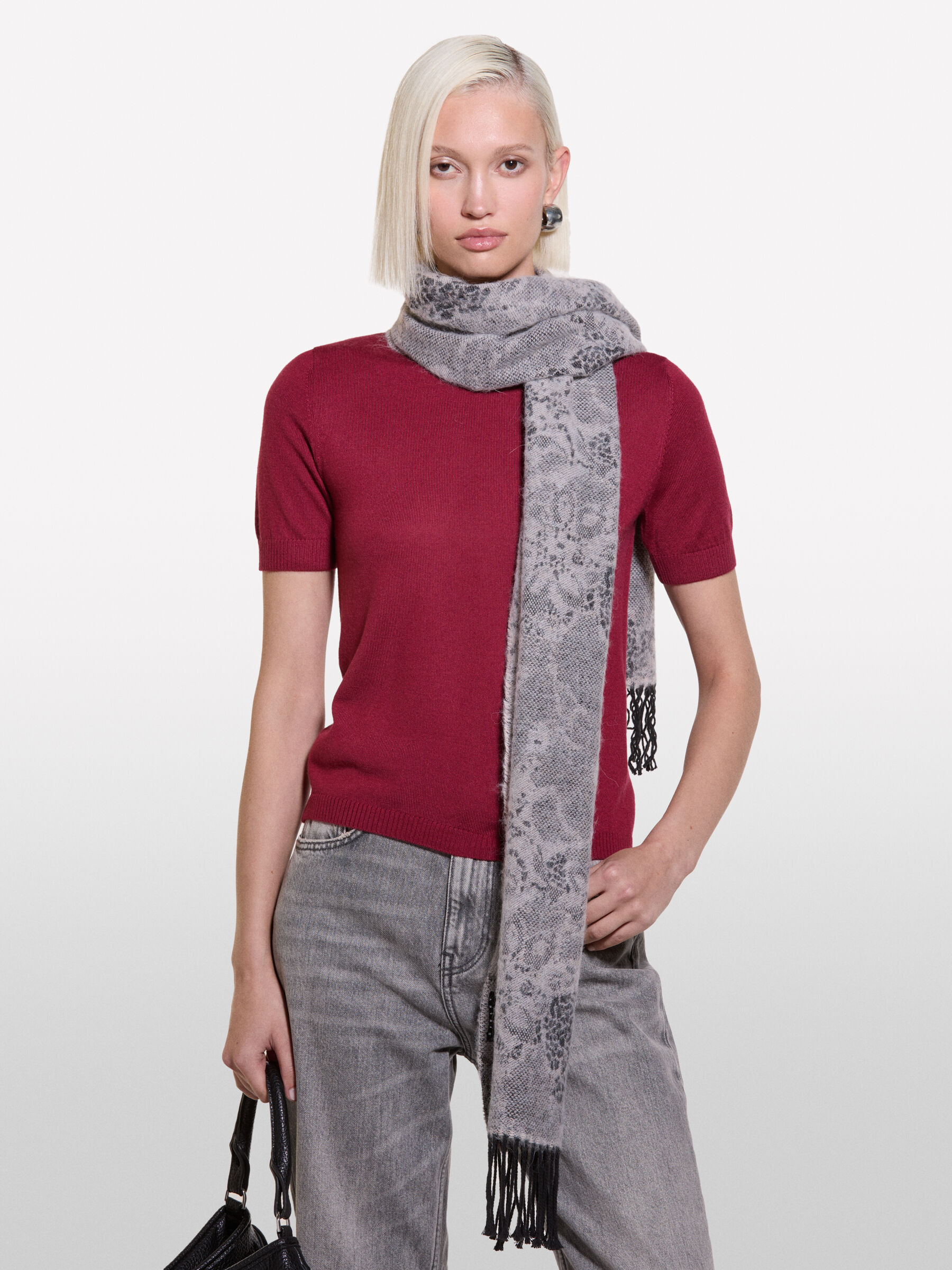 SCARF Mulher image number null