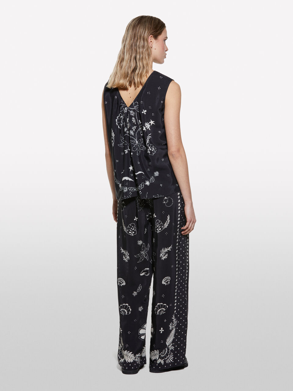 TROUSERS Mulher image number null