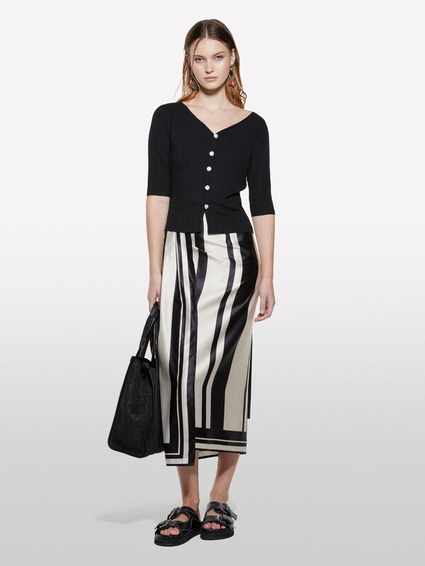 Cardig&atilde; slim fit preto canelado  - cardig&atilde;s para mulher | Sisley