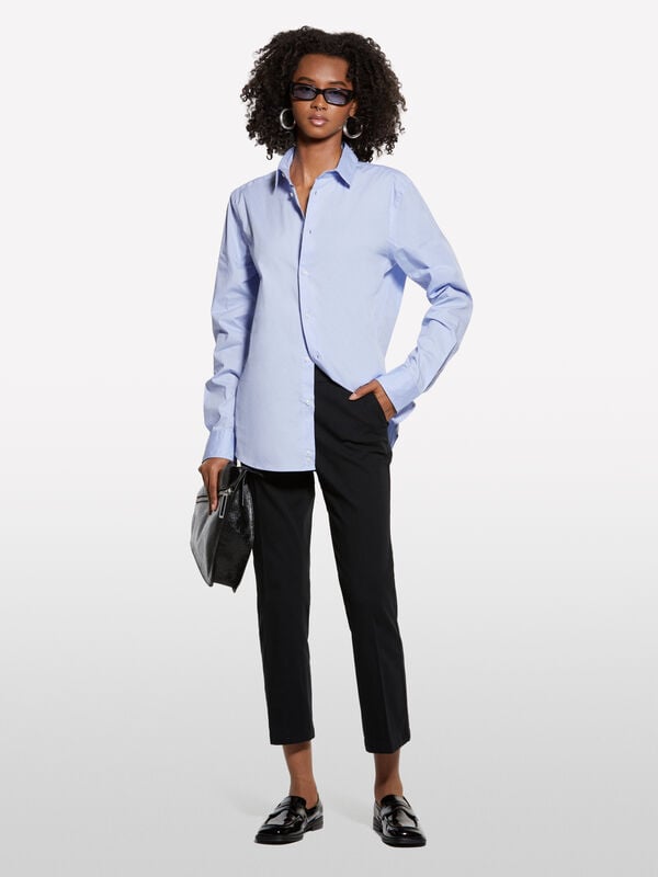 Camisa slim fit azul-claro Camisa slim fit azul-claro - camisas para mulher | Sisley