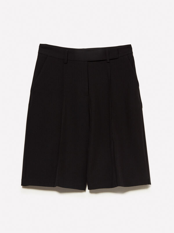 Bermudas pretas relaxed fit - calças calções para mulher | Sisley