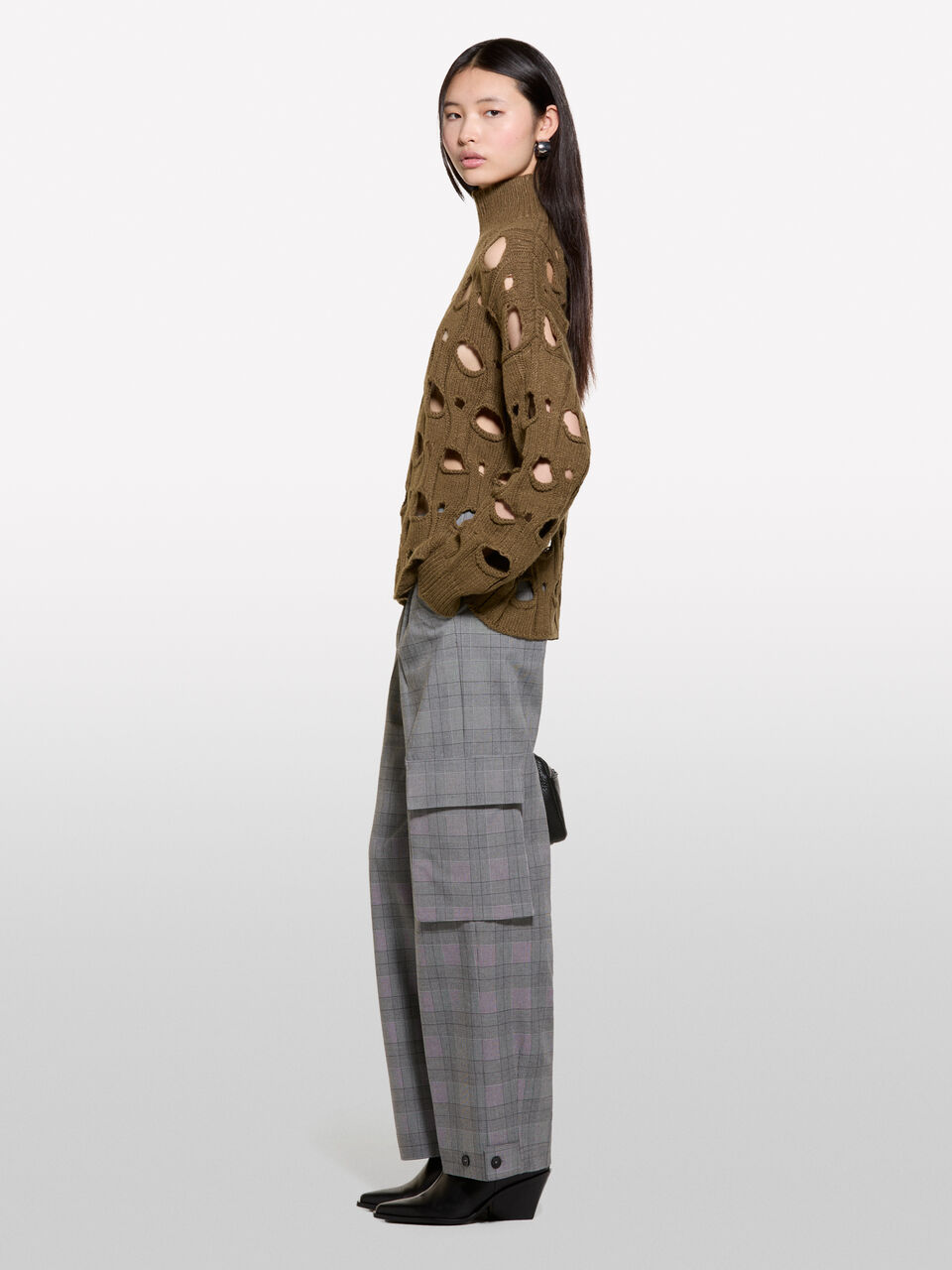 TURTLE NECK SWEATER Mulher image number null