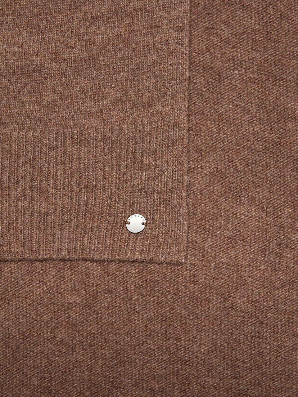 SCARF Homem image number null