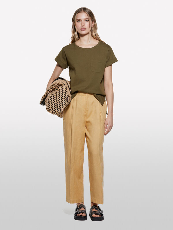 T-shirt verde militar com bolso pequeno - t-shirt de manga curta para mulher | Sisley