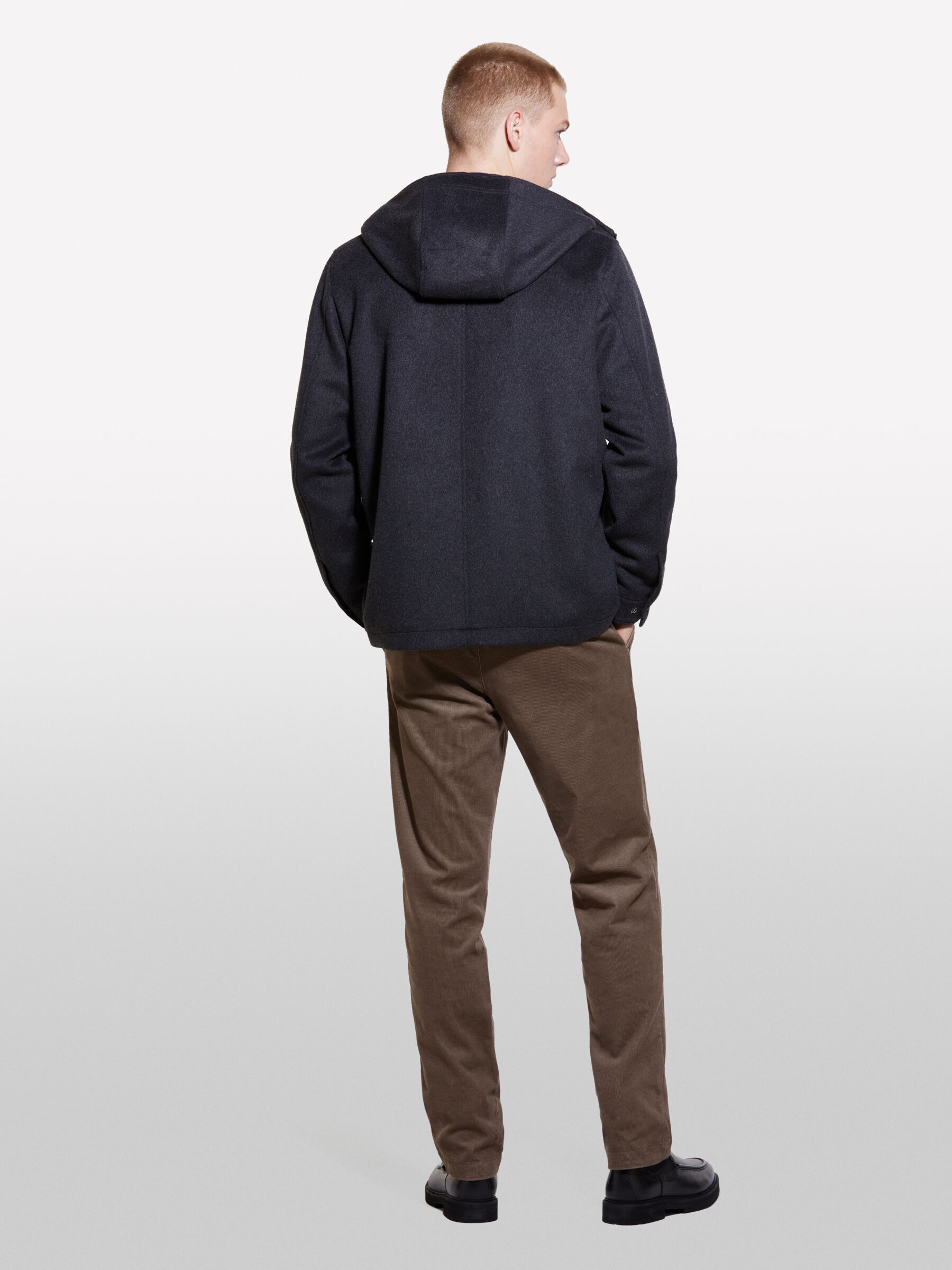 TROUSERS Homem image number null