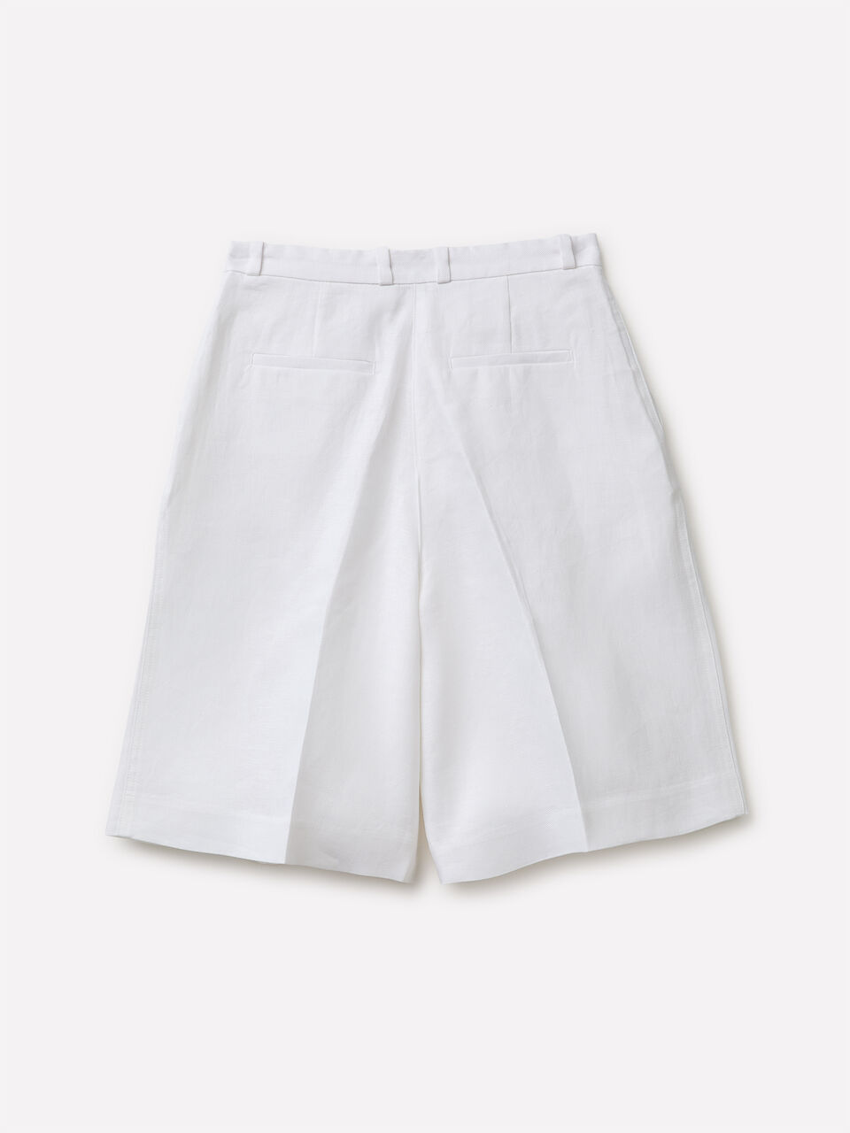 BERMUDA Mulher image number null