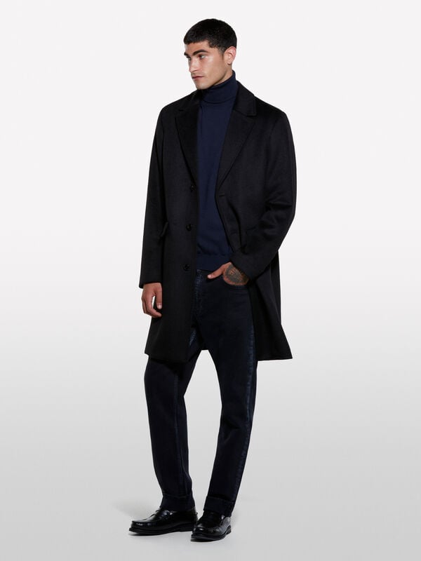 Sobretudo de abotoadura simples preto Sobretudo de abotoadura simples preto - sobretudos para homem | Sisley
