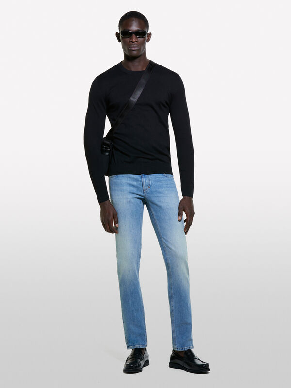 Jeans Stockholm slim fit efeito vintage - jeans slim fit para homem | Sisley