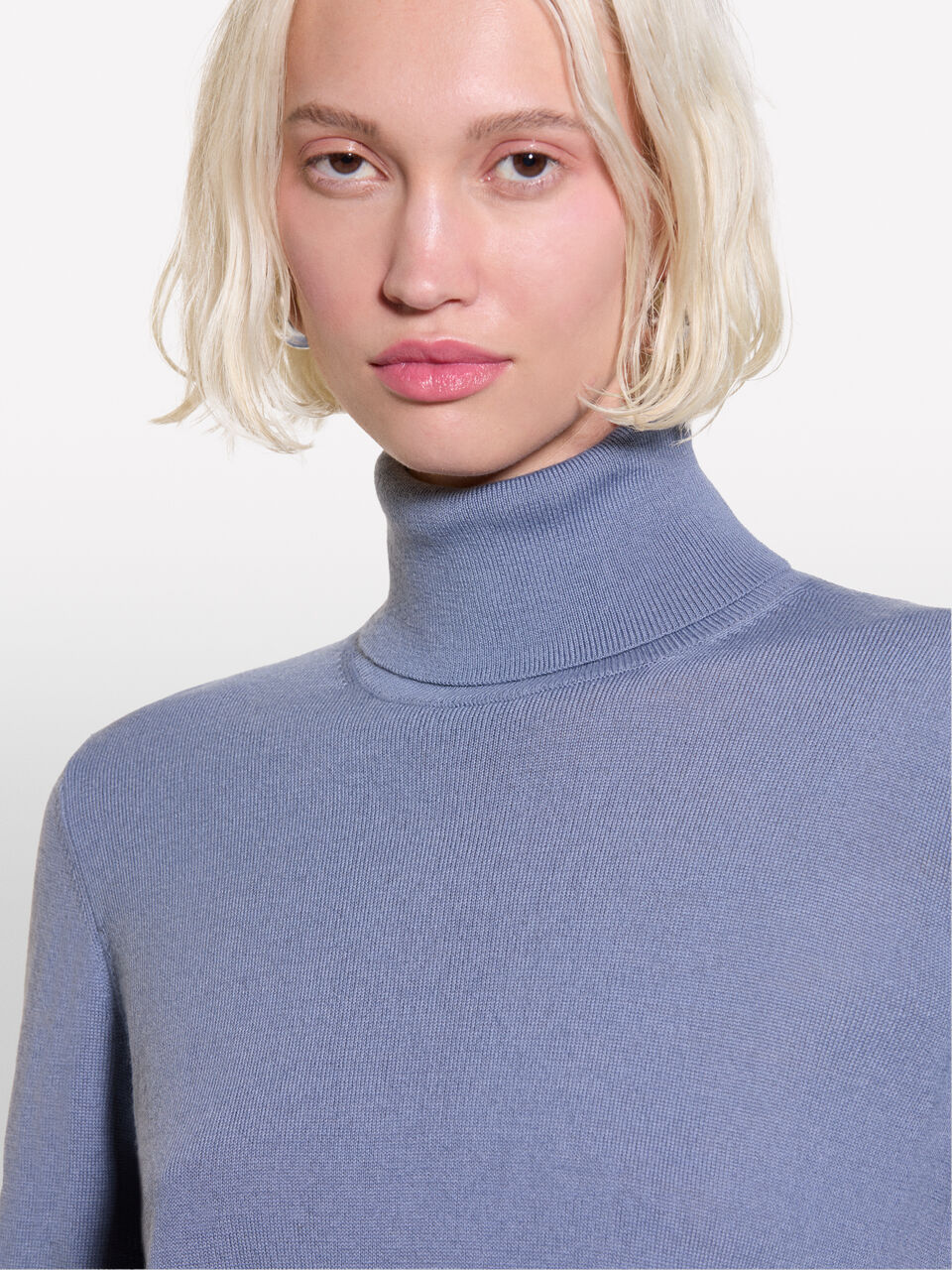 TURTLE NECK SWEATER Mulher image number null