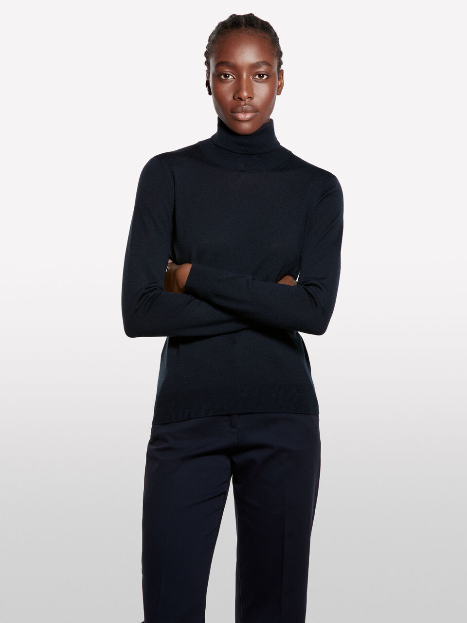 TURTLE NECK SWEATER Mulher image number null