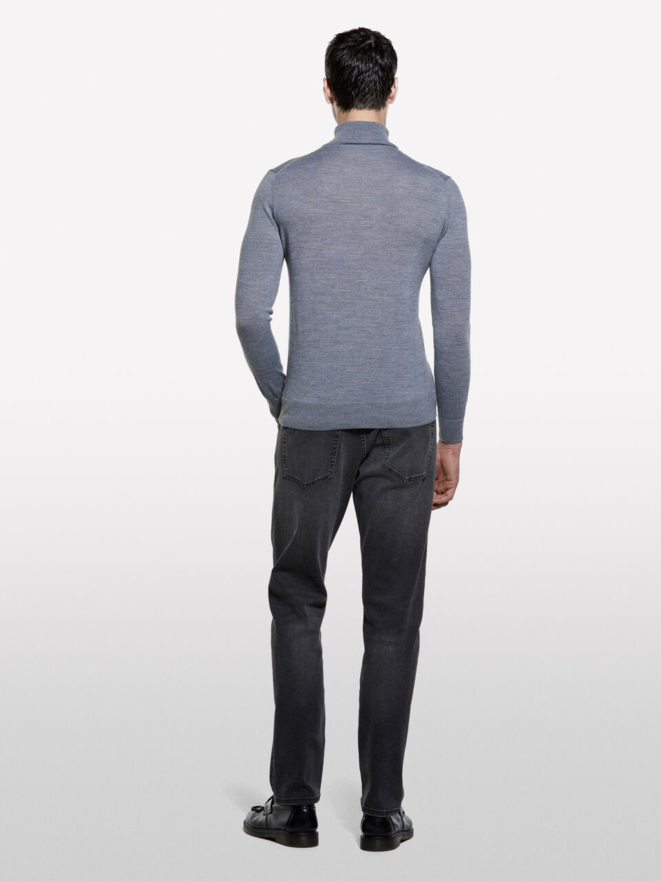 TURTLE NECK SWEATER Homem image number null