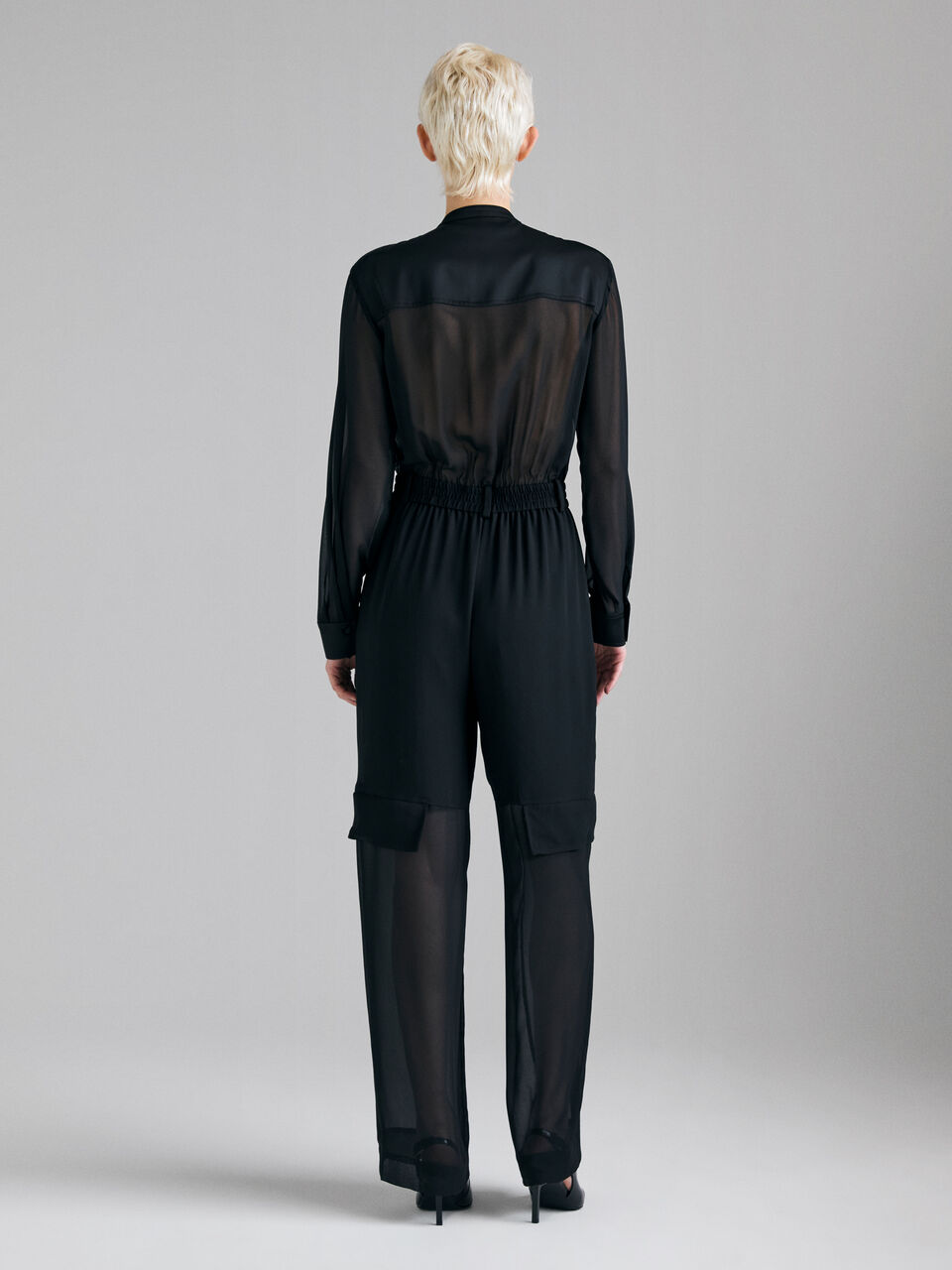 OVERALL Mulher image number null