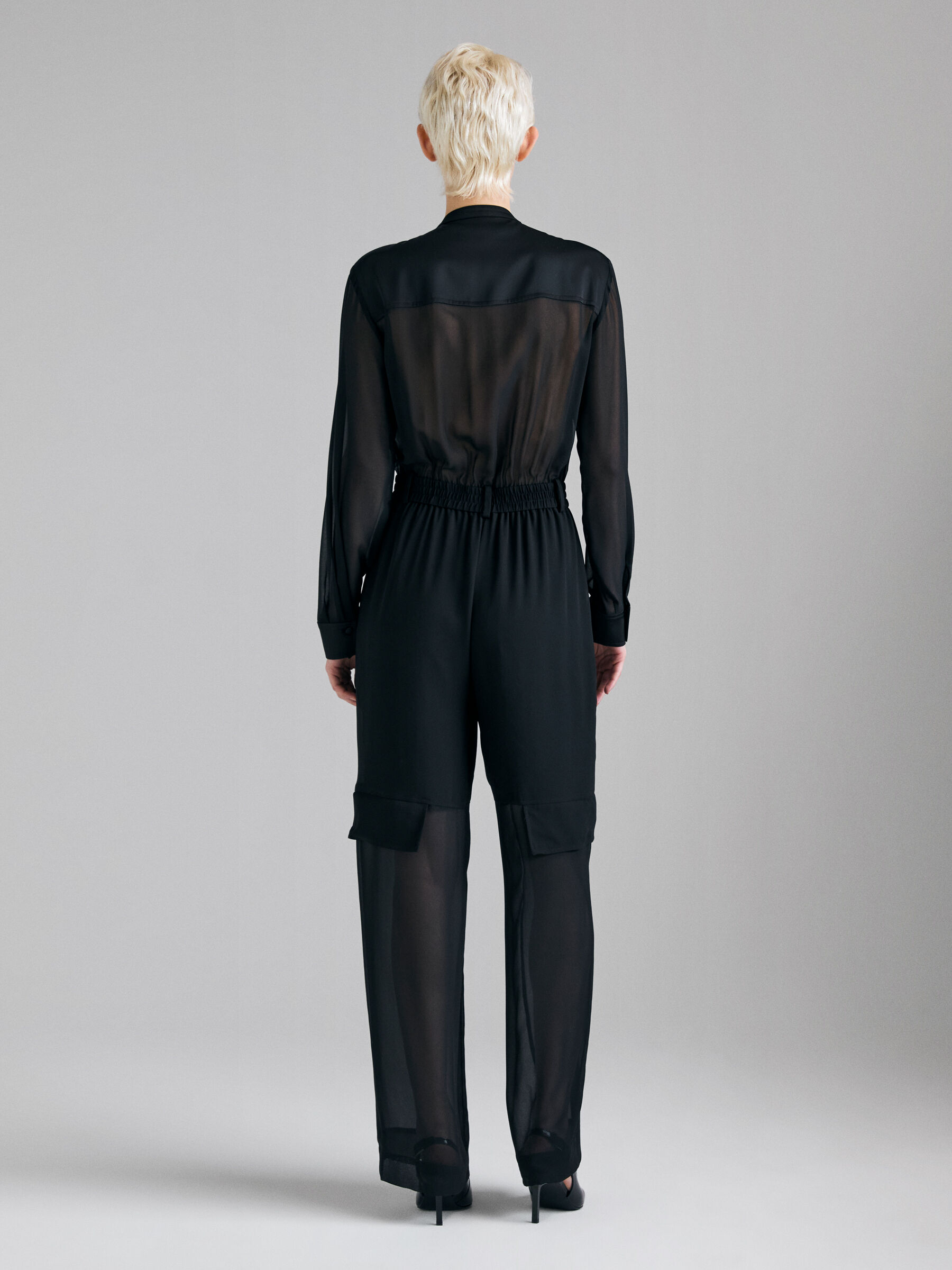 OVERALL Mulher image number null