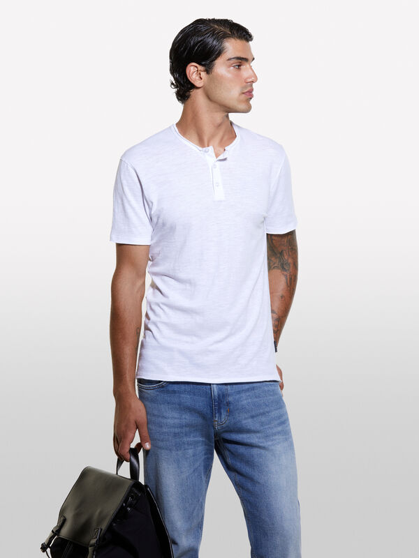 T-shirt carcela de botões branca - t-shirt de manga curta para homem | Sisley