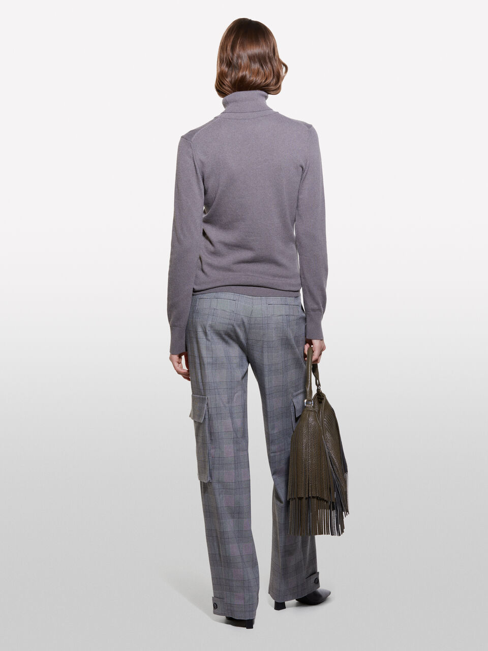 TURTLE NECK SWEATER Mulher image number null