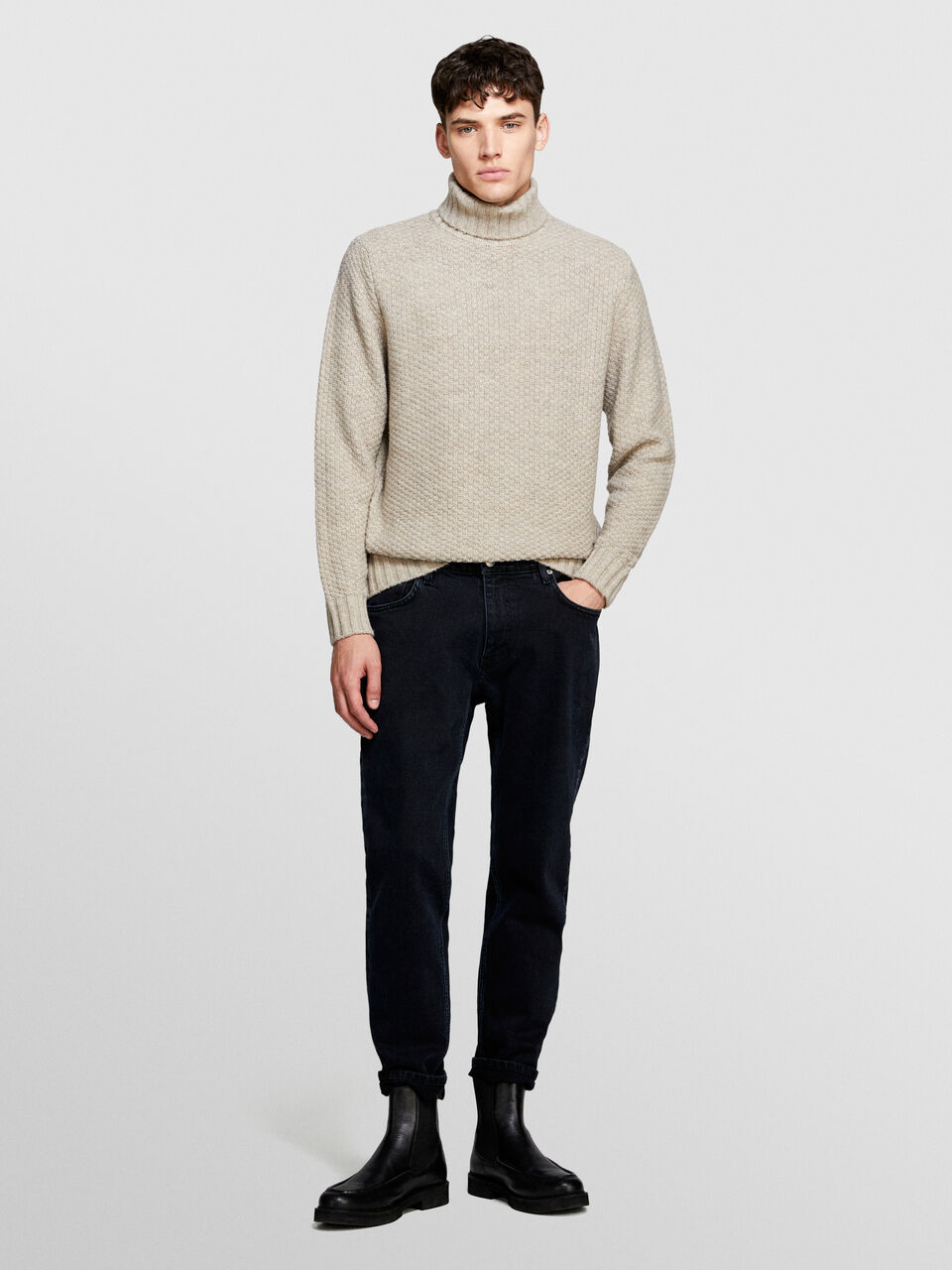 TURTLE NECK SWEATER Homem image number null