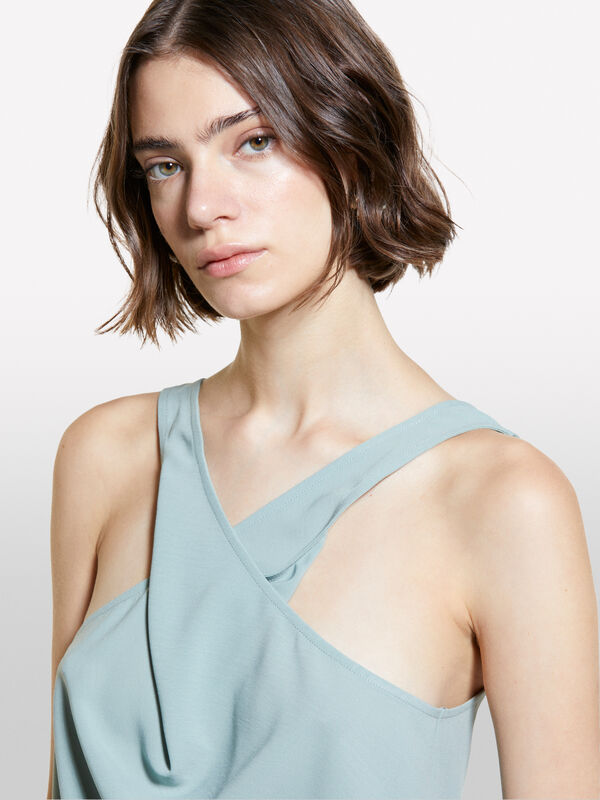 Top verde claro com decote twisted - tops para mulher | Sisley