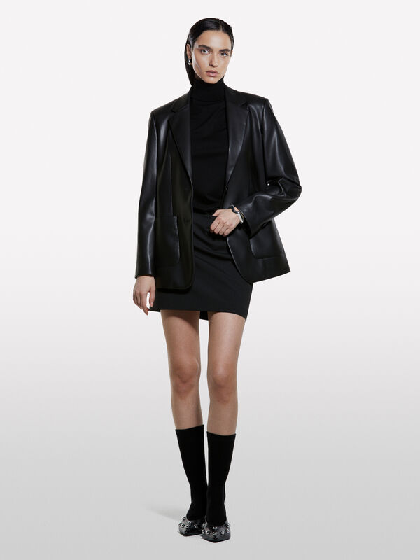 Camisola de gola alta preta regular fit - camisolas gola alta para mulher | Sisley