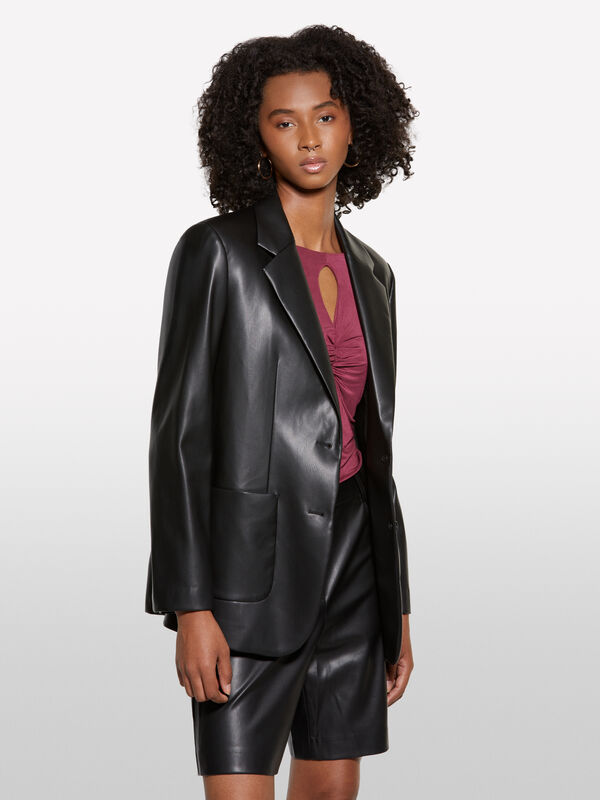 Blazer preto em tecido com efeito de pele - blazers para mulher | Sisley