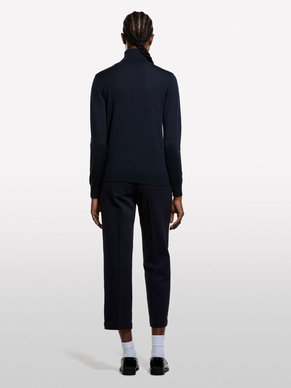 TURTLE NECK SWEATER Mulher image number null