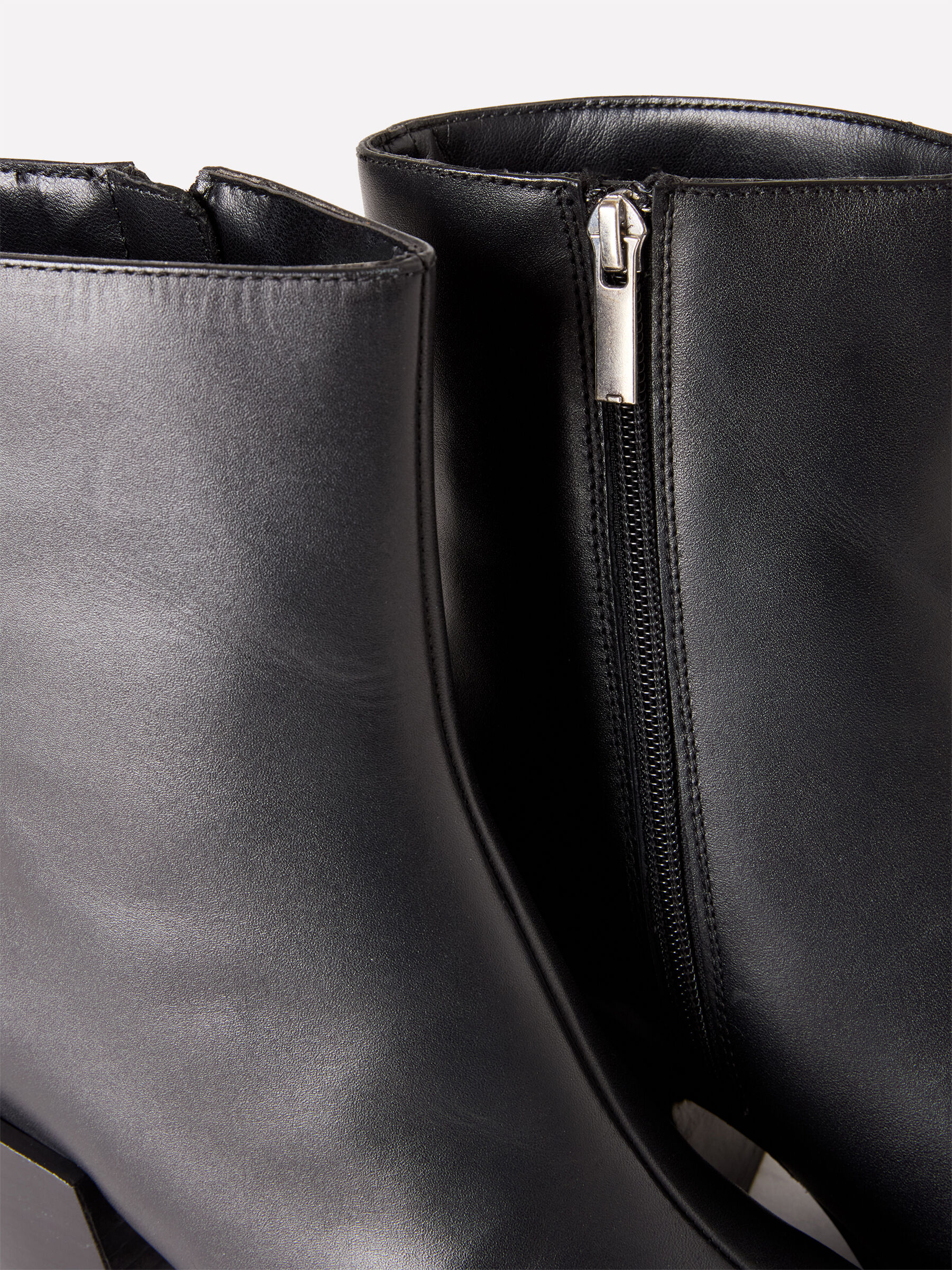 BOOT Mulher image number null