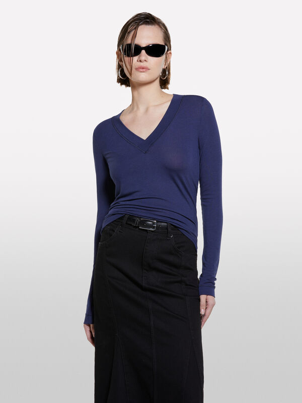 T-shirt slim fit azul-escuro com mangas compridas - t-shirt de manga comprida para mulher | Sisley