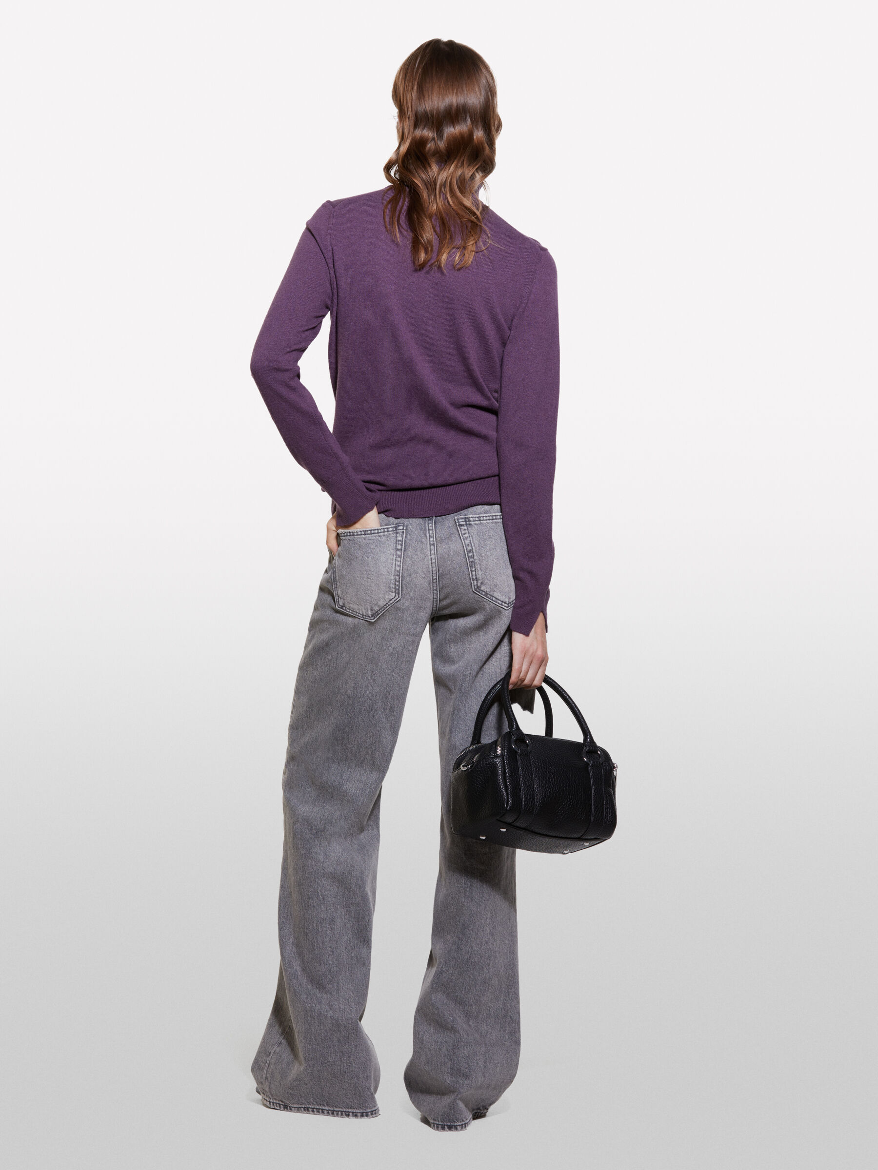 TURTLE NECK SWEATER Mulher image number null