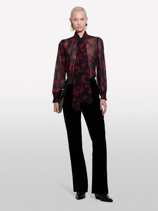 Blusa preta em chiffon com corações - blusas para mulher | Sisley