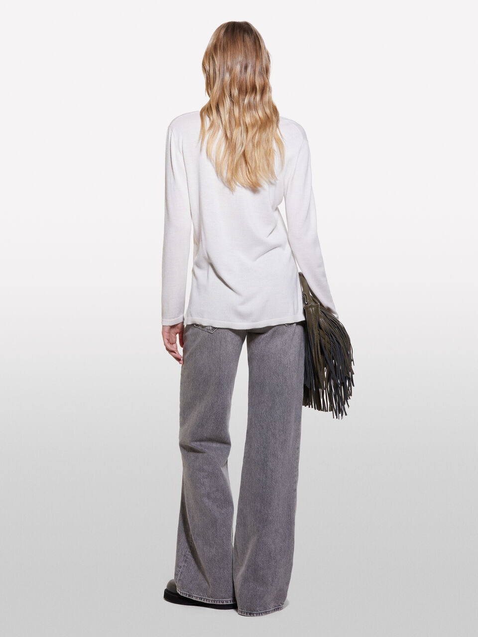 V NECK SWEATER L/S Mulher image number null