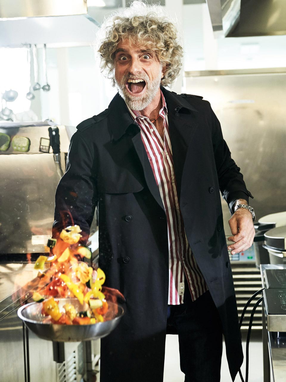 <span class="text-l  text-no-transform">life is<br/>tasty</span> <span class="text-m alternative text-no-transform">i <span class="text-m  text-lowercase color-red">am</span> sisley</span> sisley