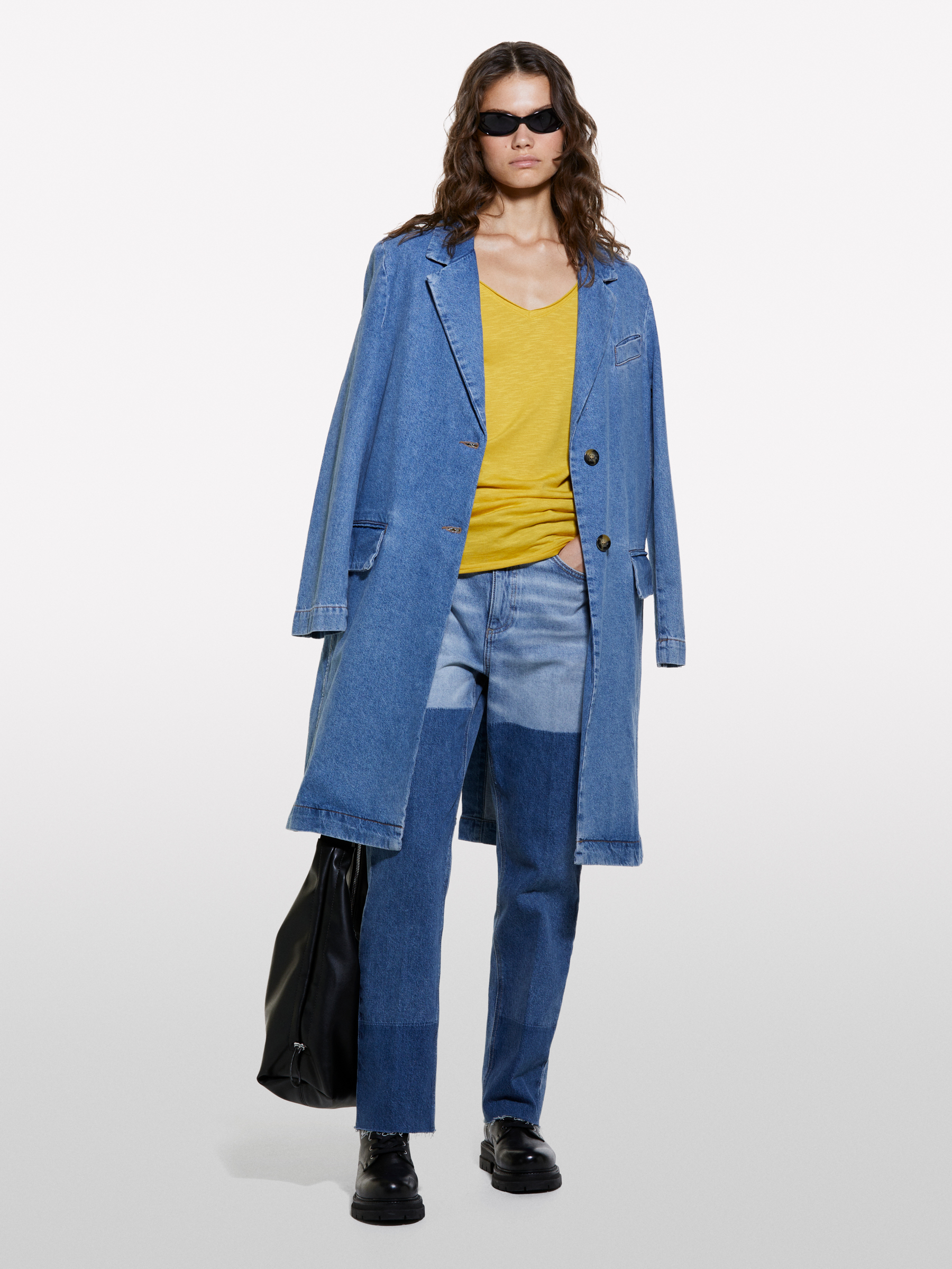 Sisley - T-shirt Jaune Moutarde À Col En V Et Bords Bruts, Femme, Moutarde, Taille: XS