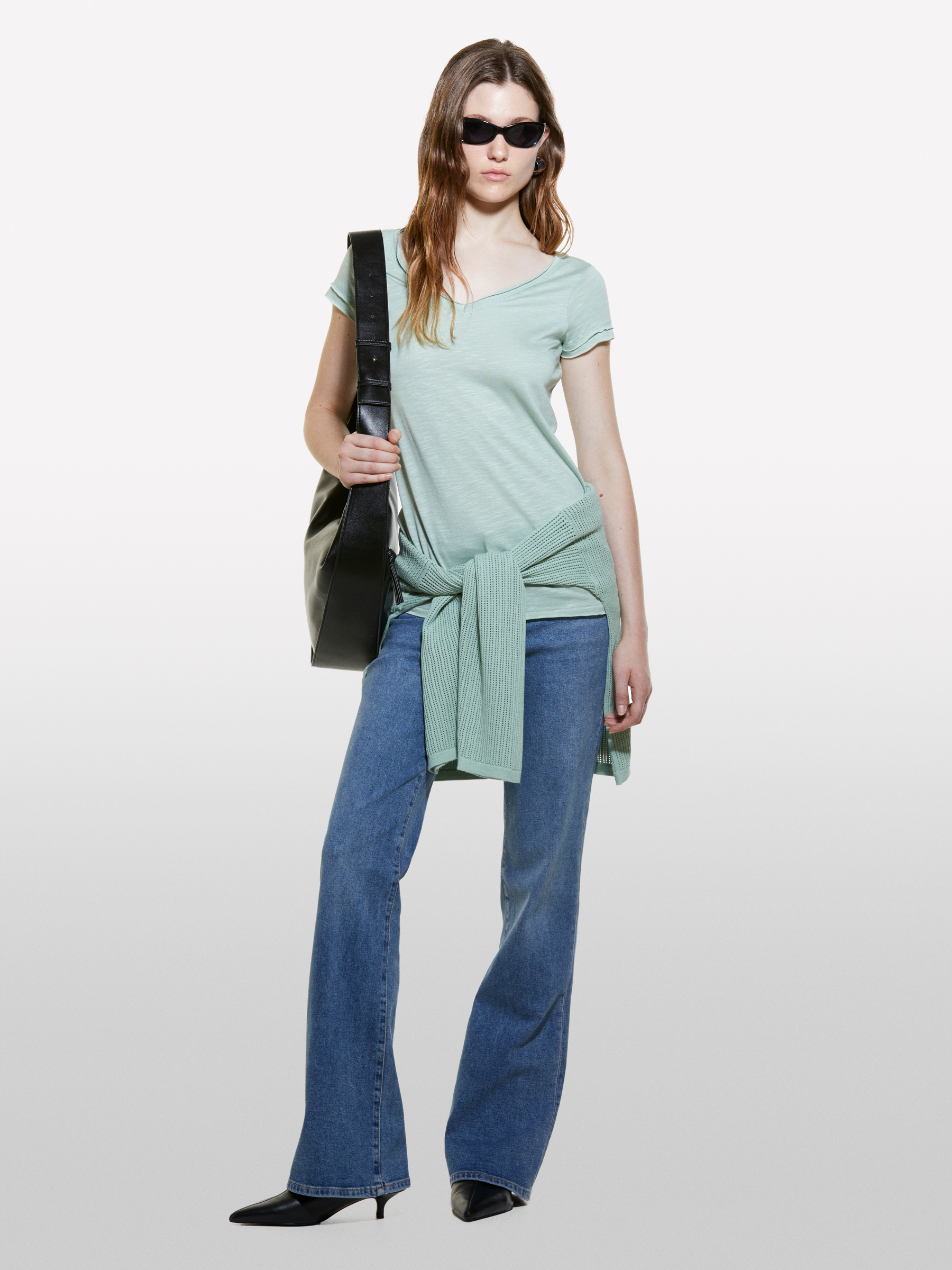 Sisley - T-shirt Vert Clair À Col En V Et Bords Bruts, Femme, Vert Clair, Taille: XS