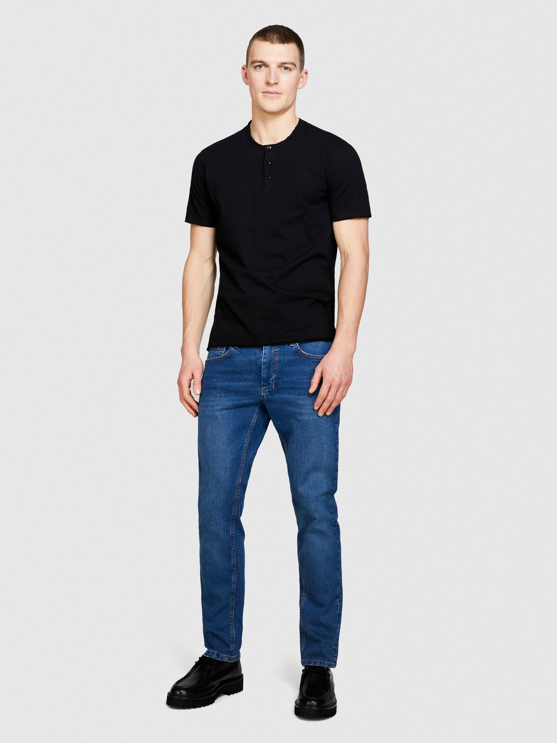 Sisley - Slim Fit Henley T-shirt, Man, Black, Size: L