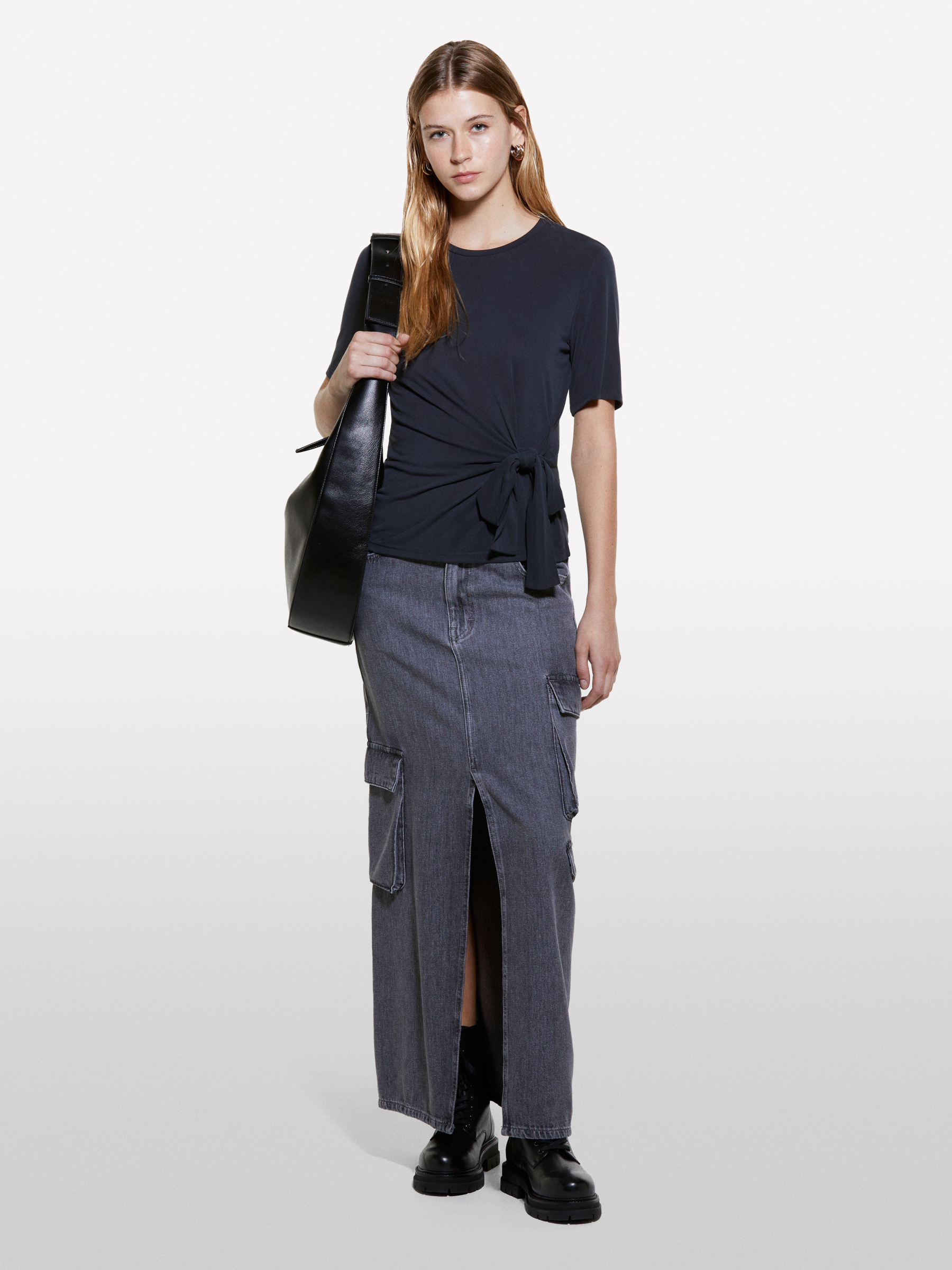 Sisley - T-shirt Noir À Nœud, Femme, Noir, Taille: XS